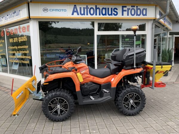 CFMOTO Quad, ATV Winterumbau Salzstreuer