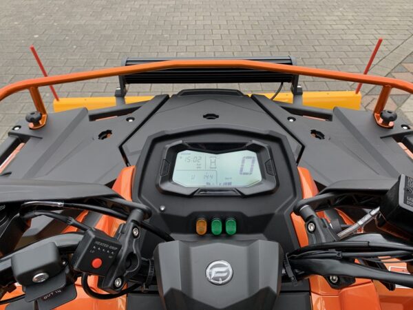 CFMOTO Quad, ATV Winterumbau Salzstreuer